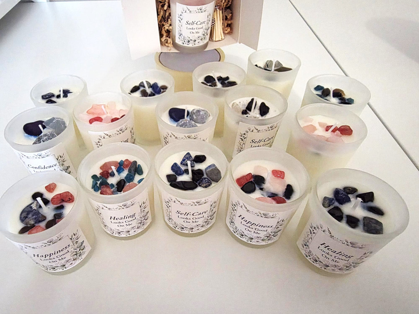 Handmade Crystal Scented Candle – Self-Care, Healing, Happiness & Confidence Gift Set