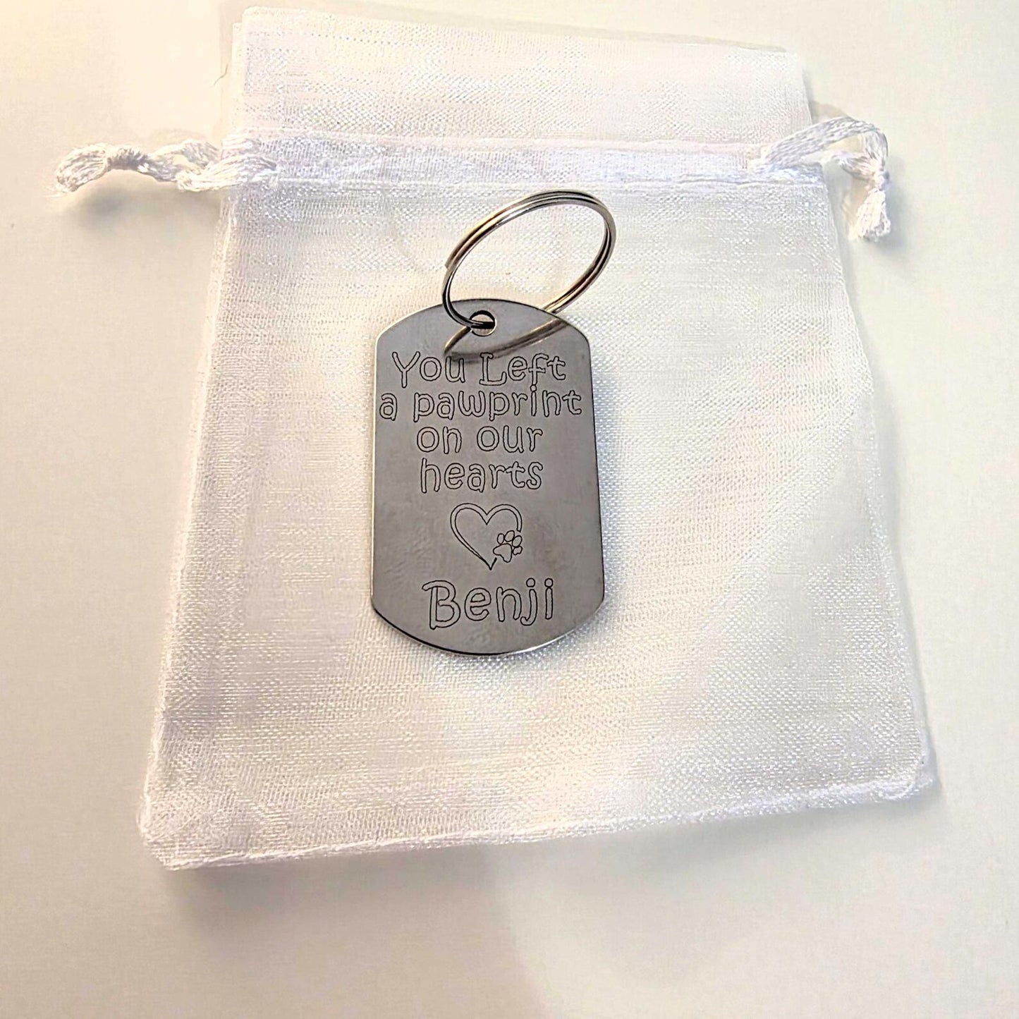 Pet Memorial Heart keyring - custom engraved cat rabbit dog stainless steel Keepsake